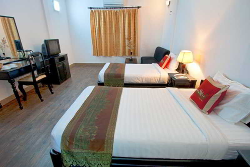 Diamond Palace Hotel Phnom Penh Eksteriør billede